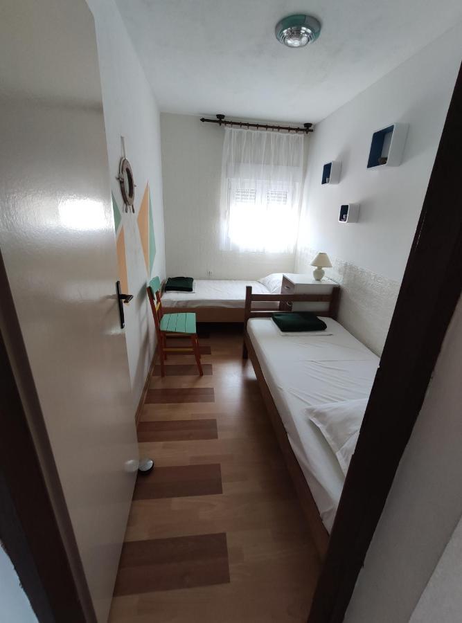 Apartman Pilcik Apartment Vir Exterior photo
