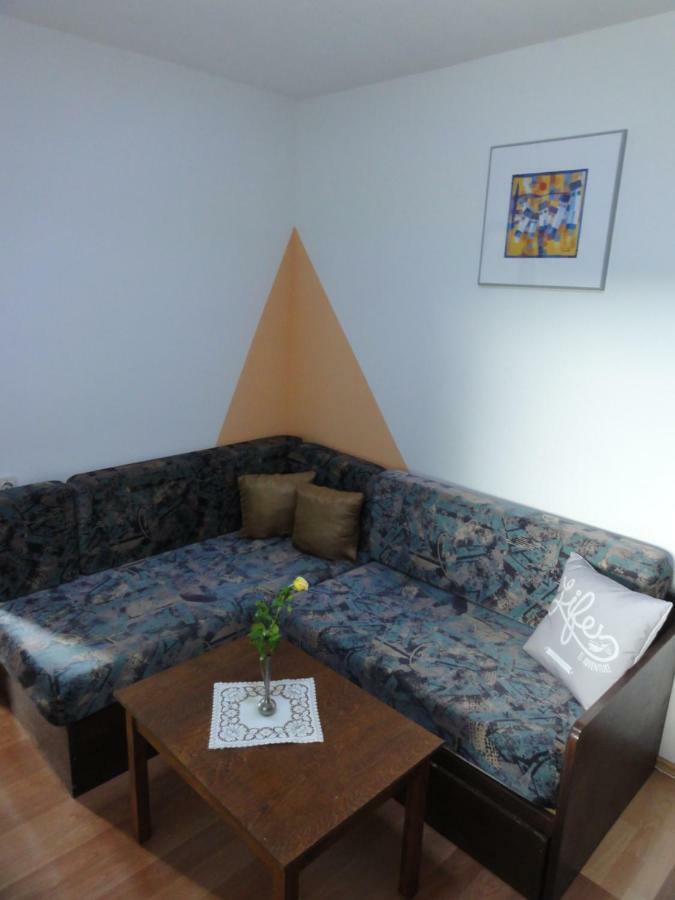 Apartman Pilcik Apartment Vir Exterior photo